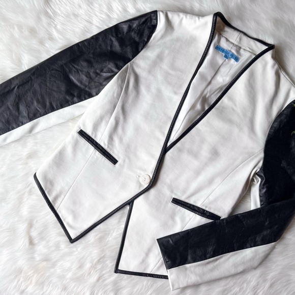Antonio Melani Half Black Leather White Blazer Collarless Moto Jacket L
